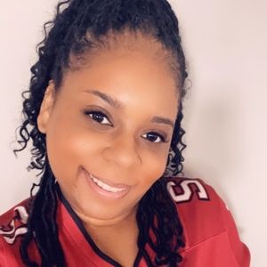 Meet your Posher, Katrina